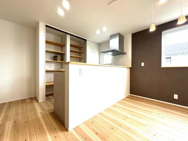 中央区長潟1丁目A棟　新築戸建のキッチン|※同施工会社様の完成済物件です