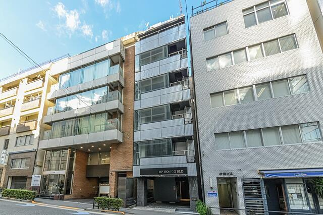 ＨＰ本郷ビル（旧ＪＮビル）の外観