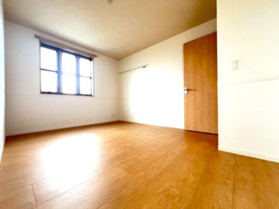 【洋室】 | シャーメゾン小野原西