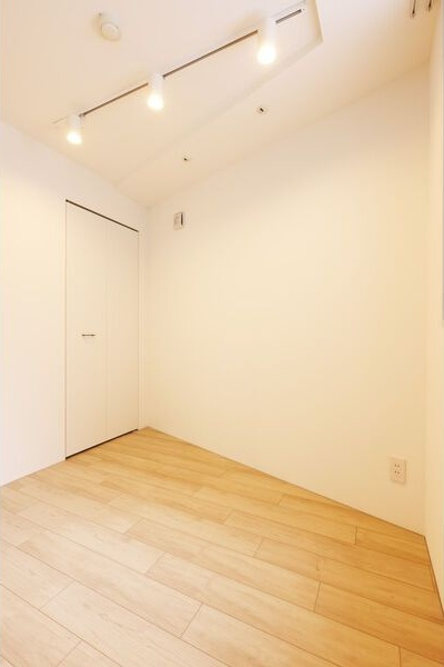 quador車道の洋室