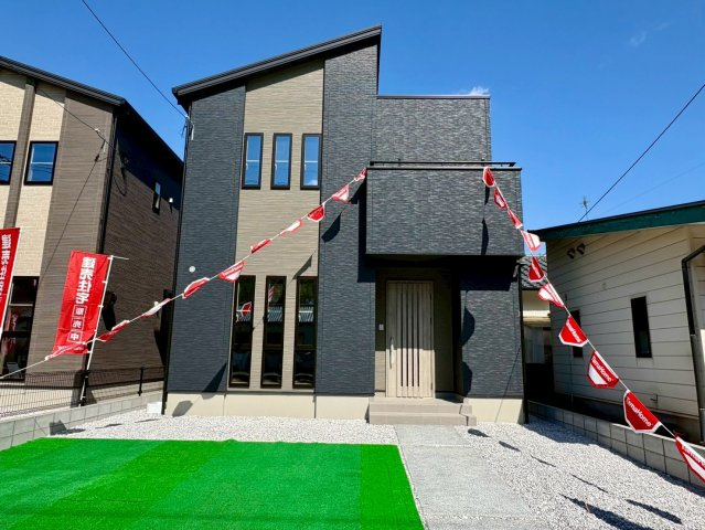 「LDK18帖超の和室付」高知市高見町2号地　新築一戸建て