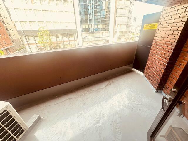 リレント日本橋のバルコニー