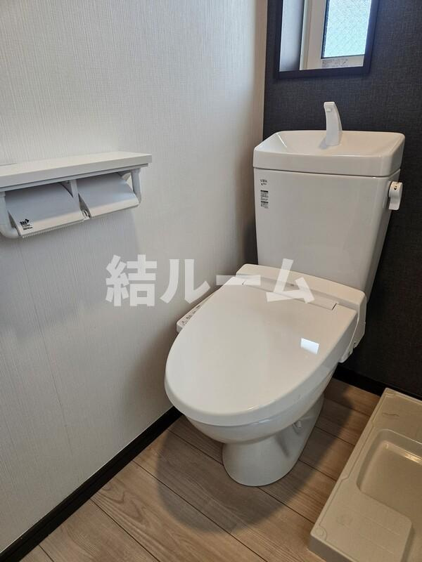 豊島区西池袋３丁目のアパートのトイレ