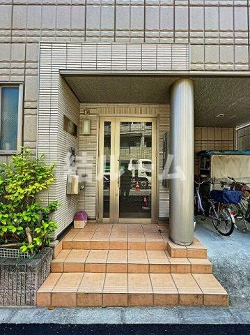 板橋区上板橋３丁目の賃貸マンションのエントランス
