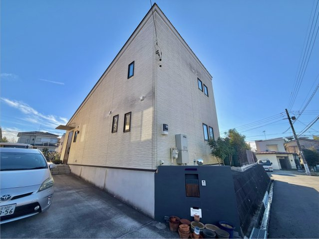 牛久市小坂町中古物件の外観