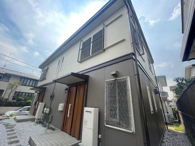 シェモア新桜ヶ丘のエントランス
