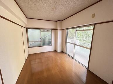 熊本市中央区出水２丁目の賃貸マンションの内装
