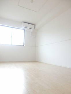 【洋室】 | BLESS草加松原　B棟