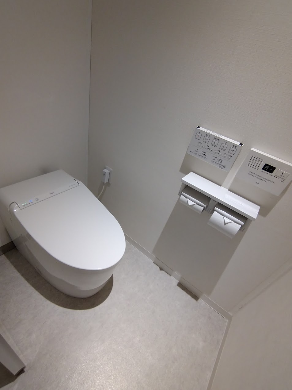 川口三栄ビルのトイレ