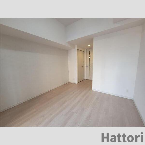 Attirant西三国の居間・リビング