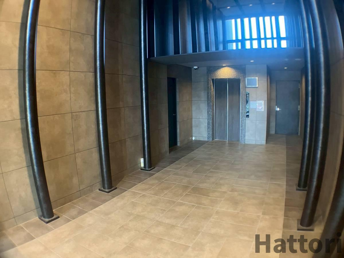 Attirant西三国のロビー