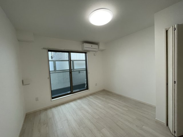 GROOVE住吉の洋室