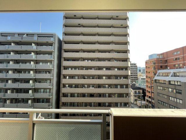 クロスレジデンス大阪新町の展望