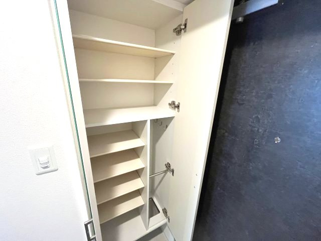 Alivis緑橋の収納