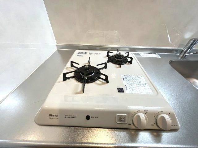 Alivis緑橋のキッチン