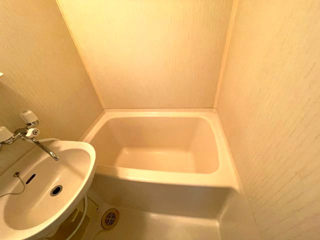 第三東ビル　の浴室