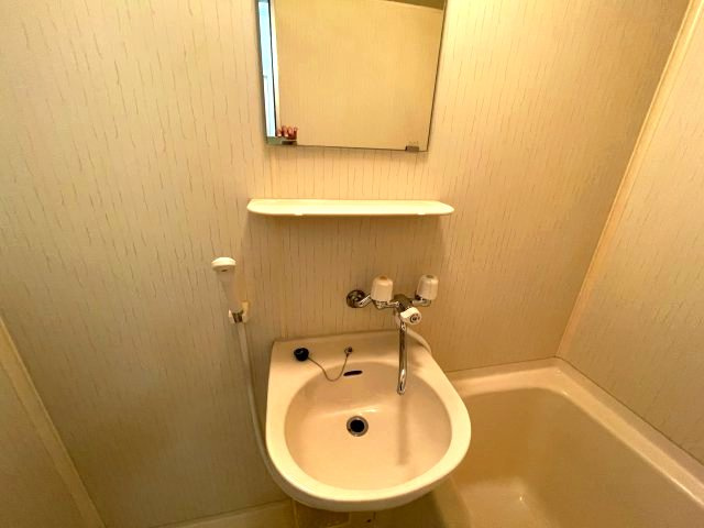 第三東ビル　の洗面所