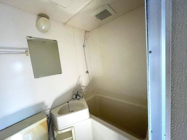 太子橋駅前ハイツⅡの浴室