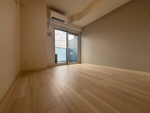 エステムコート名古屋グロースのバルコニー