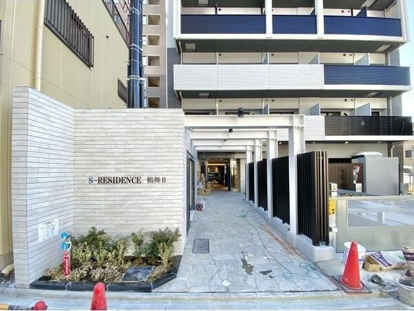 S-RESIDENCE鶴舞IIのエントランス
