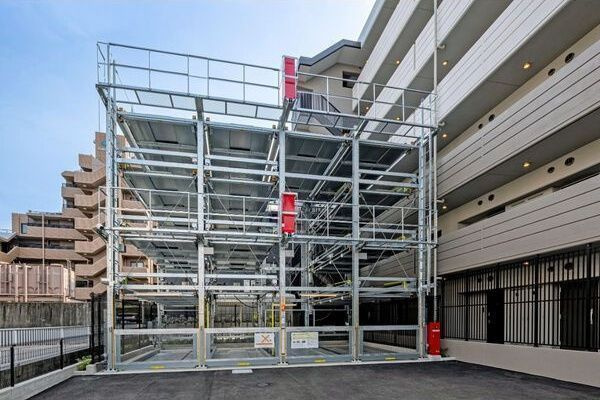 S-RESIDENCE上社aureate(オリート)のエントランス