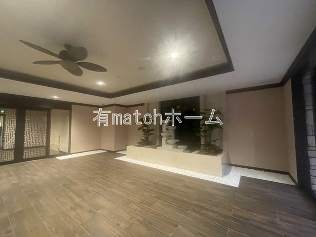 プレジオ西中島ASIANのロビー