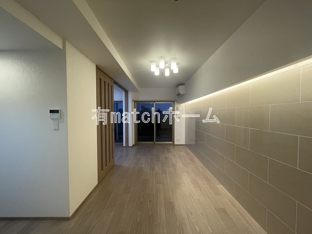 プレジオ西中島ASIANの居間・リビング