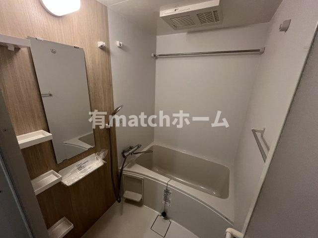 セレニテフラン谷町四丁目の浴室