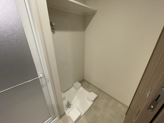 スプランディッド江坂駅前の洗面所