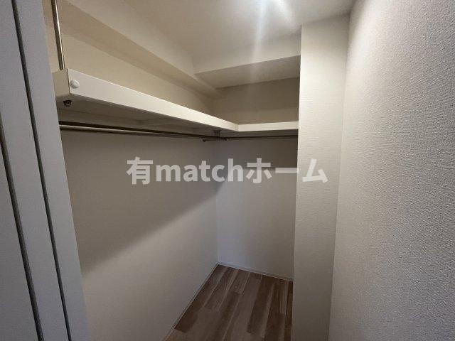 セレニテフラン谷町四丁目の収納