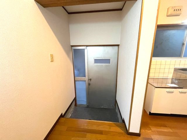 R・T　KINDAの玄関|写真は、他部屋の同間取りです(現況優先)