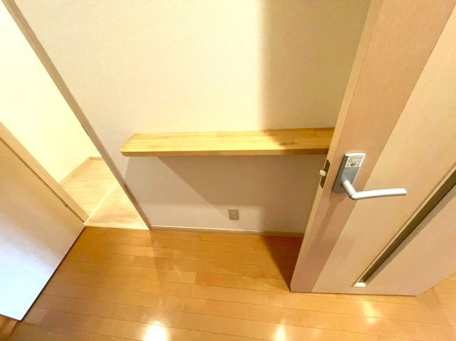 アンジェリーク磐船の内装|同建物反転タイプを表示しています