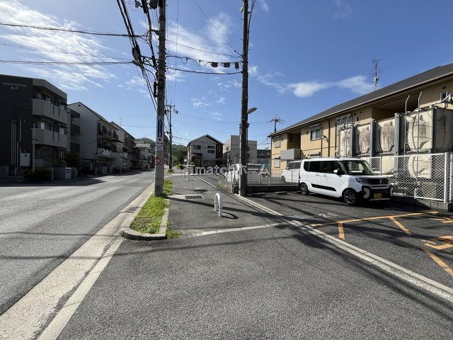 アンジェリーク磐船の駐車場