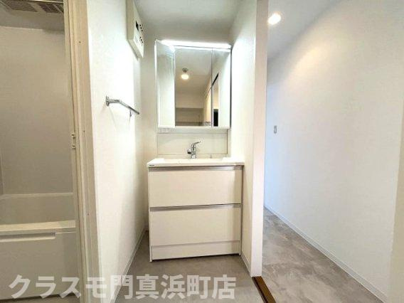 サムティ新大阪WESTの独立洗面台|(参考)同マンション同間取り他部屋の写真