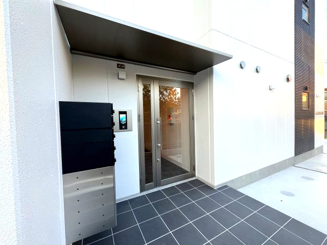 GARDENIA茨木のエントランス