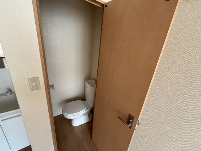 池田グランドコーポのトイレ|イメージとして同建物他部屋を表示しています