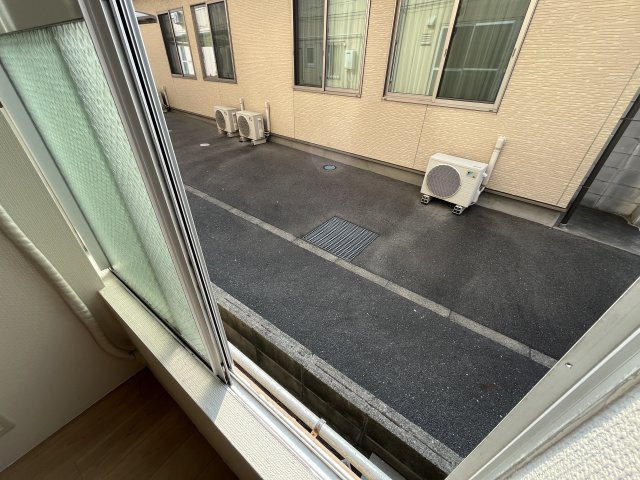 池田グランドコーポのバルコニー|イメージとして同建物他部屋を表示しています