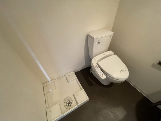 SERENiTE江坂四番館のトイレ