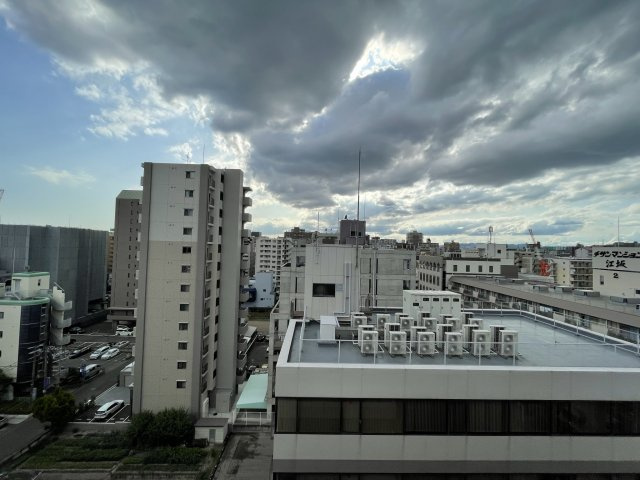 SERENiTE江坂四番館の展望