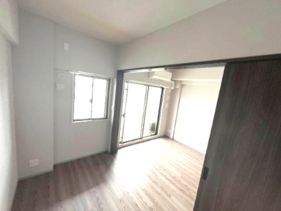 リヴェント福島の居間・リビング