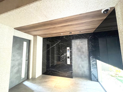 リヴェント福島のエントランス