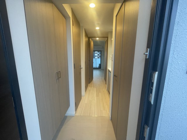 S-RESIDENCE高井田beletaの玄関