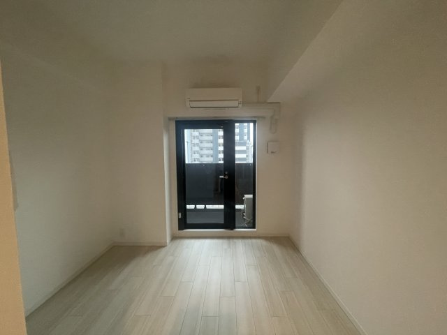 S-RESIDENCE高井田beletaの居間・リビング|写真は、他部屋の反転間取りです(現況優先)