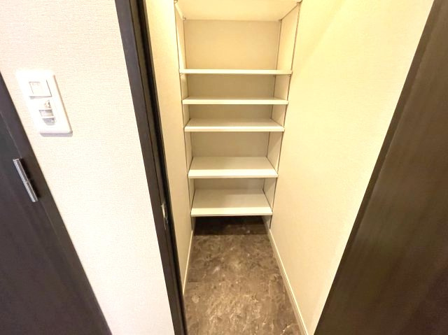 スプランディッド池田呉服町の収納