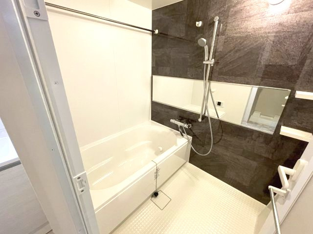 スプランディッド池田呉服町の浴室