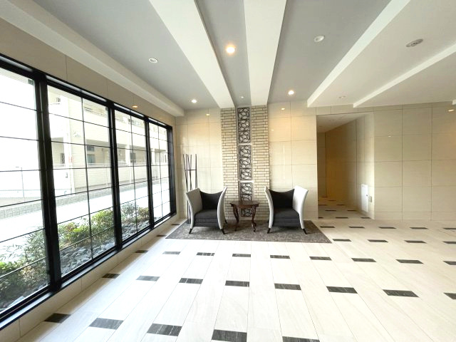 スプランディッド池田呉服町のエントランス