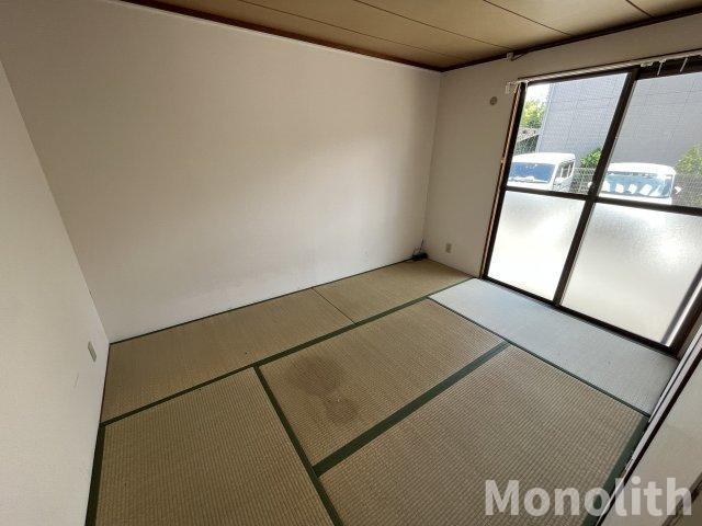 ロイヤルシャルム米田の和室