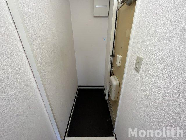 ロイヤルシャルム米田の玄関