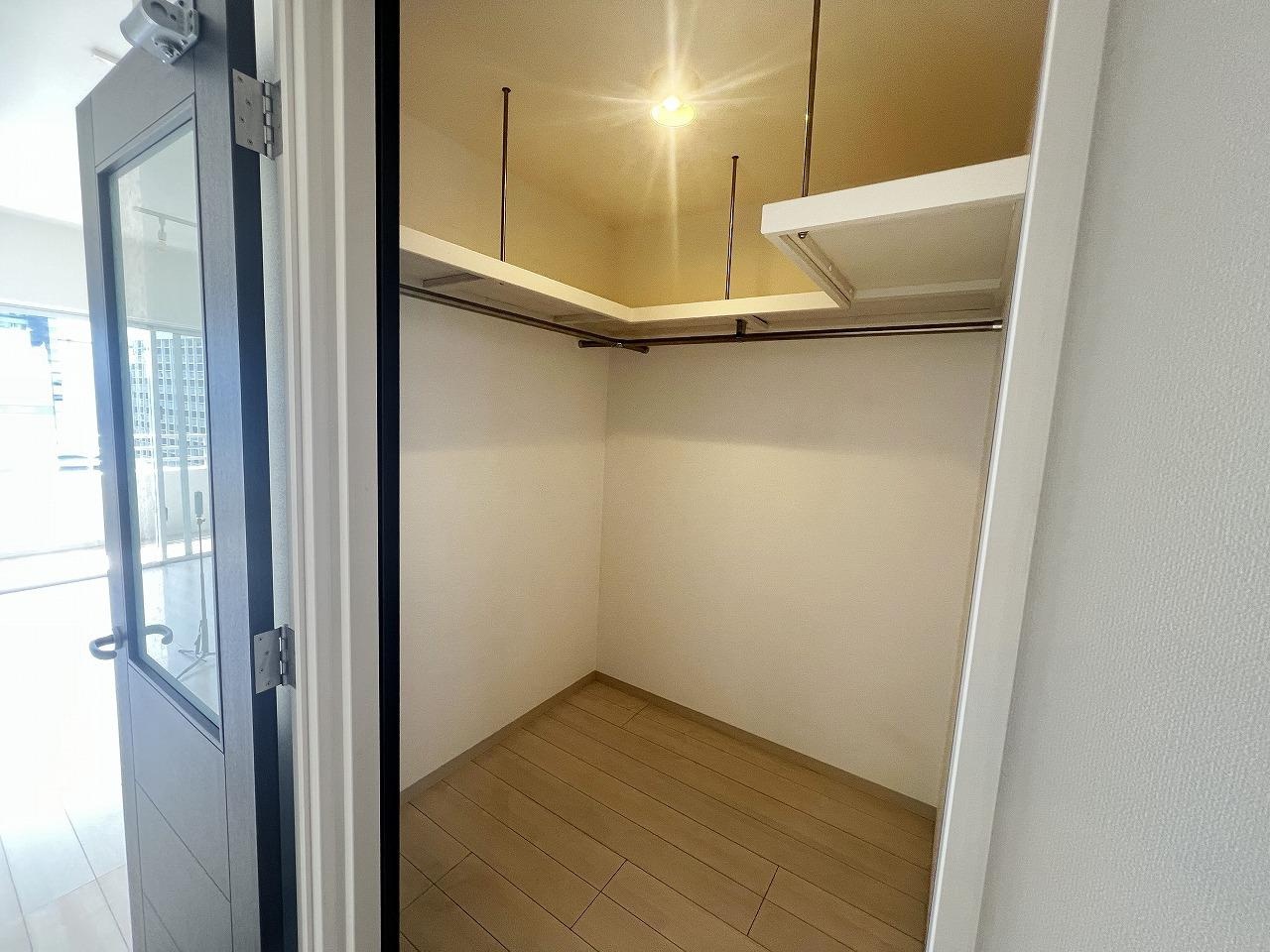 Fステージ泊の収納|廊下側収納