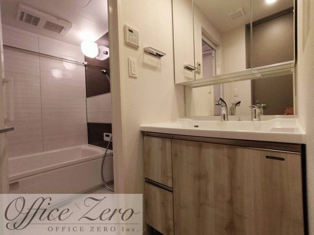 プレサンス丸の内サージュの洗面所